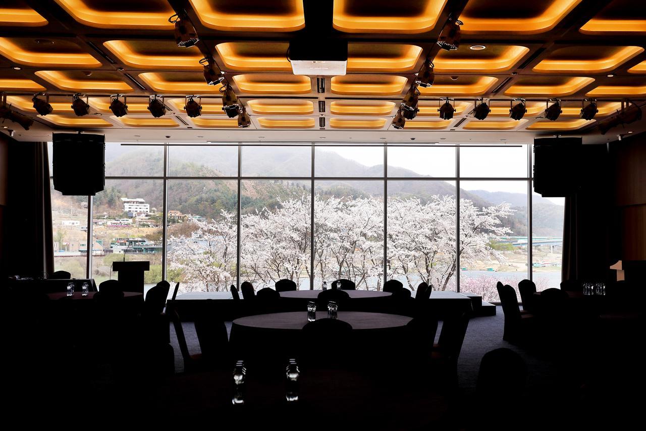 Midas Hotel & Resort Gapyeong Exterior foto